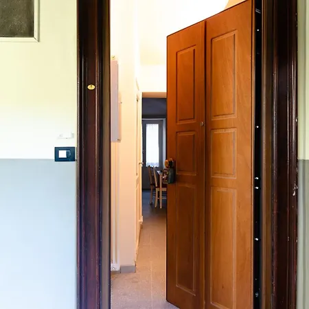 La Casa Dell'artista : Airco, X4 @ *